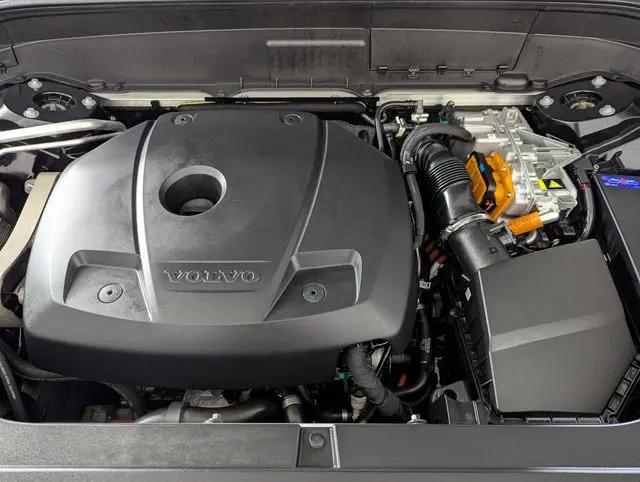 2024 Volvo XC90 Recharge T8 Plus Bright Theme 7-Seater