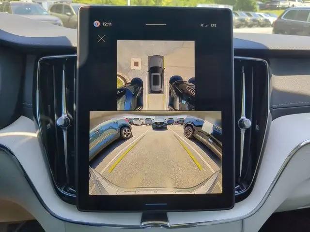 2026 Volvo XC60 Plug-In Hybrid Ultra, T8 AWD Electric/Gasoline, Dark