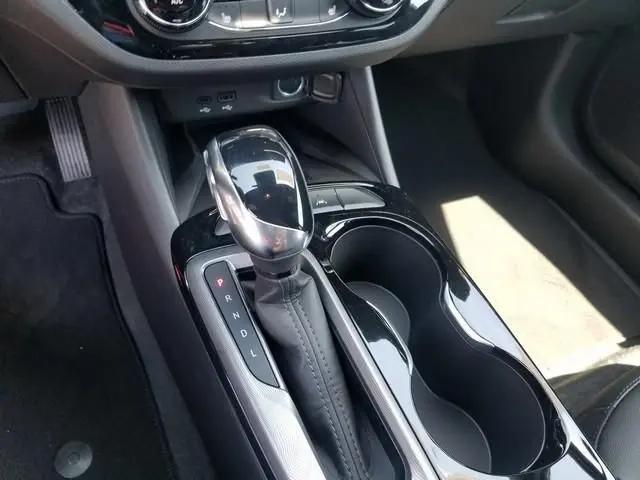 2026 Buick NV Sport Touring FWD