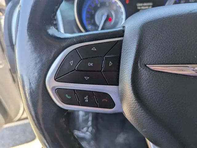 2019 Chrysler 300 Touring