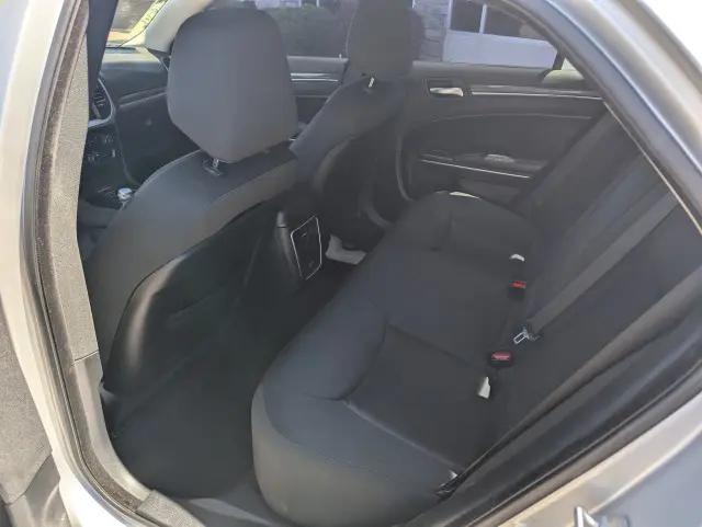 2019 Chrysler 300 Touring