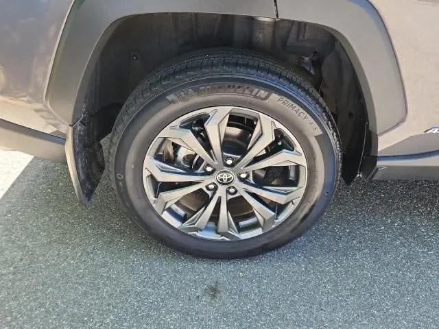 2024 Toyota RAV4 Hybrid XLE Premium