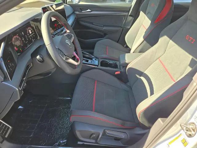 2026 Volkswagen Golf GTI SE