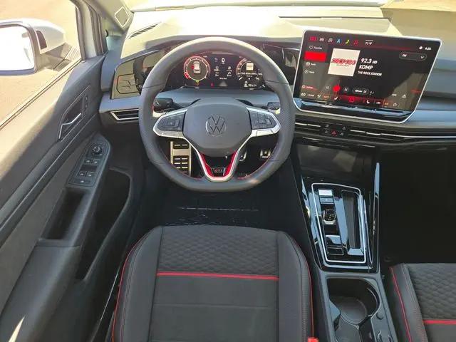 2026 Volkswagen Golf GTI SE