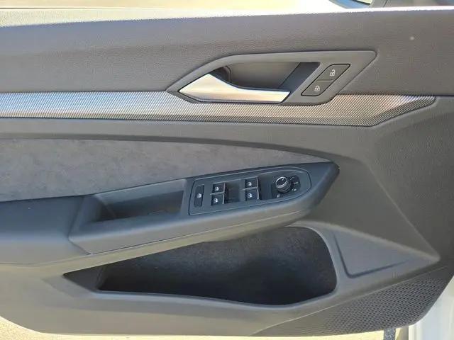2026 Volkswagen Golf GTI SE