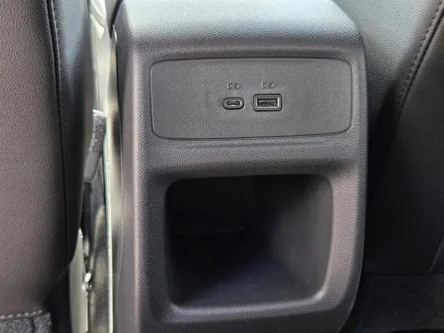 2026 Buick NV Preferred FWD