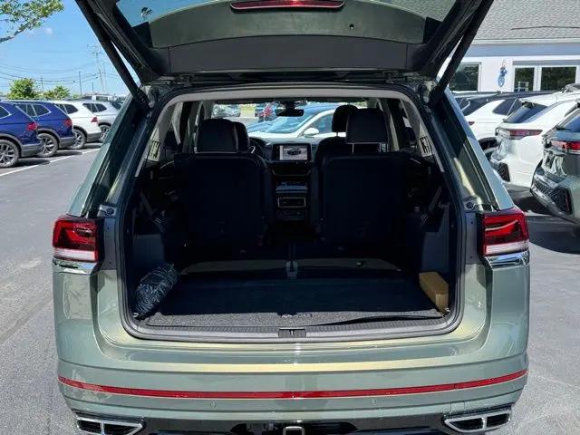 2026 Volkswagen Atlas SEL Premium R-Line