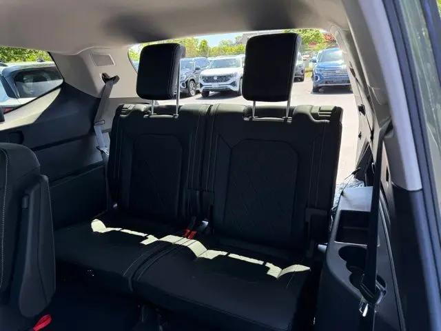 2026 Volkswagen Atlas SEL Premium R-Line