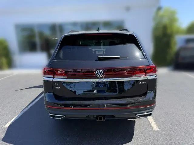 2026 Volkswagen Atlas SE with Technology