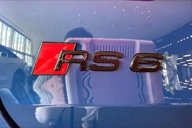 2025 Audi RS 6 Avant Performance quattro tiptronic