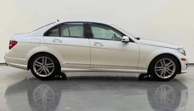 2014 Mercedes-Benz C 250 Luxury