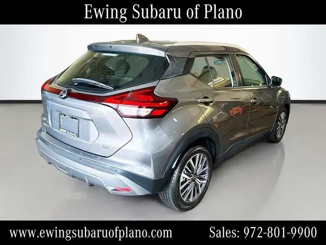 2021 Nissan Kicks SV Xtronic CVT