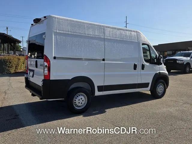 2026 Ram ProMaster Cargo Van Tradesman High Roof 136" WB w/Pass Seat