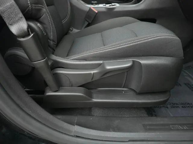 2022 GMC Terrain FWD SLE