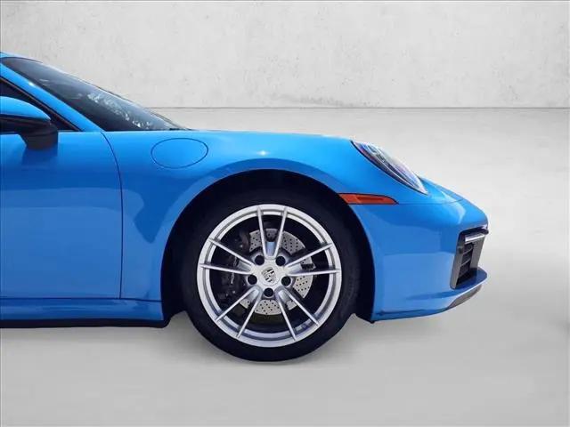 2023 Porsche 911 Carrera Cabriolet