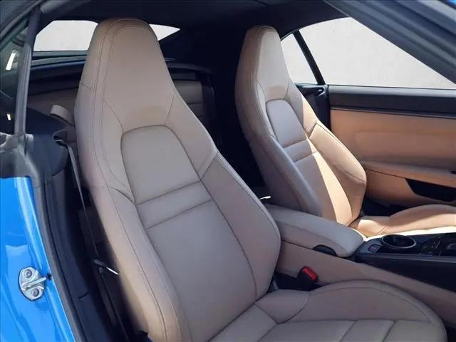 2023 Porsche 911 Carrera Cabriolet