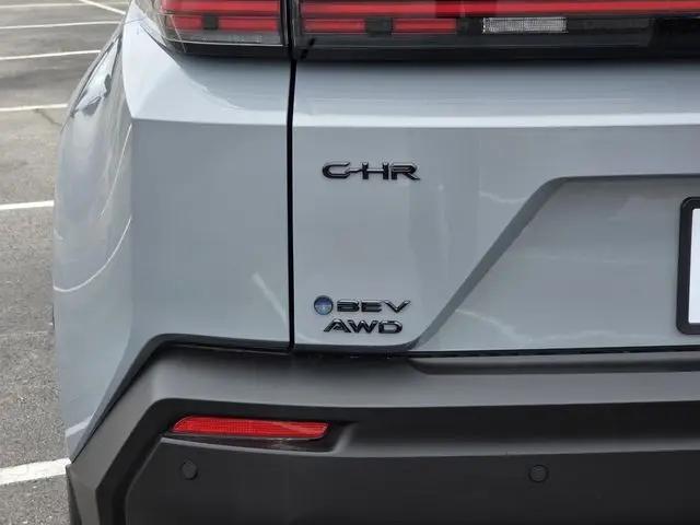 2026 Toyota C-HR XSE