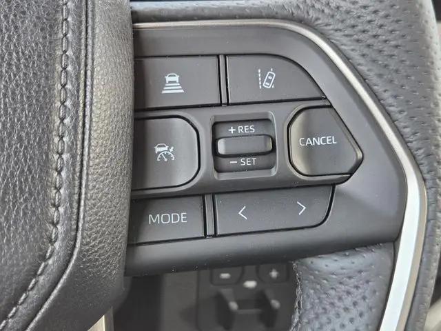 2026 Toyota Tundra Limited CrewMax 5.5' Bed