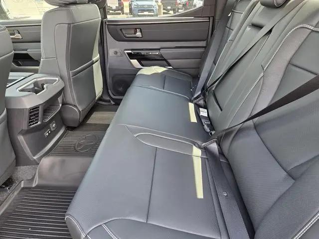 2026 Toyota Tundra Limited CrewMax 5.5' Bed