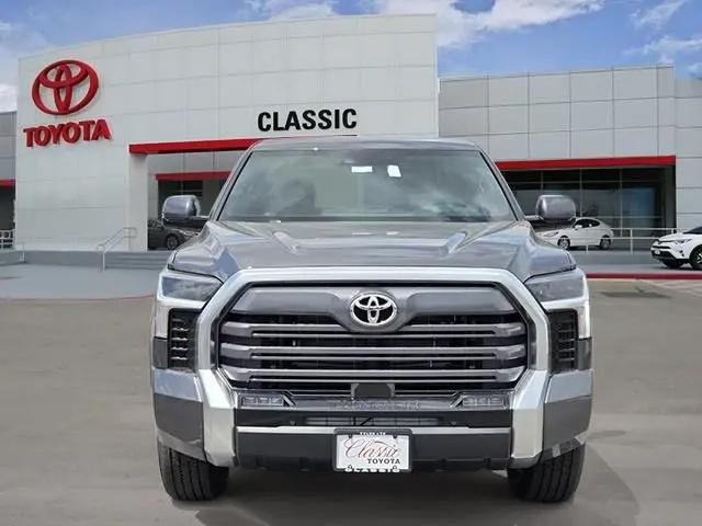 2026 Toyota Tundra Limited CrewMax 5.5' Bed
