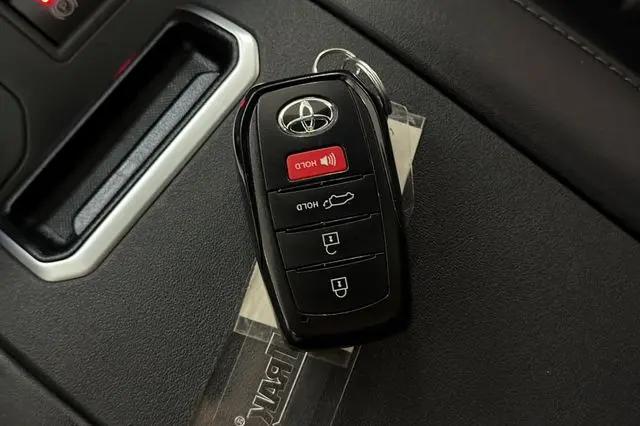 2024 Toyota Highlander XSE