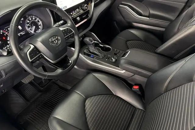 2024 Toyota Highlander XSE