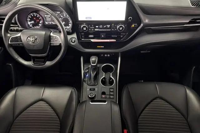 2024 Toyota Highlander XSE