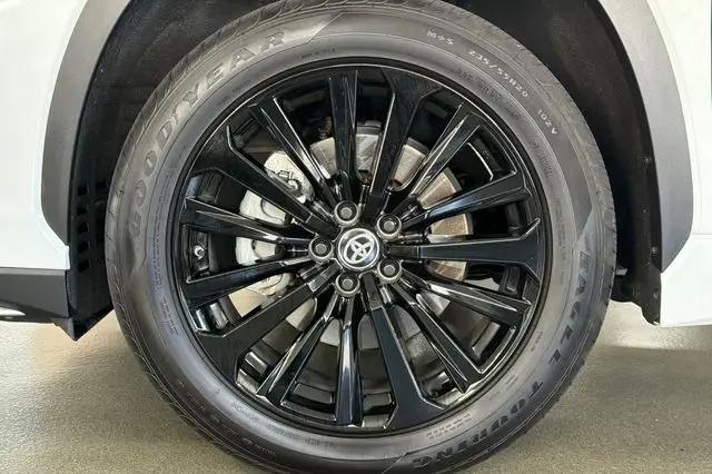 2024 Toyota Highlander XSE