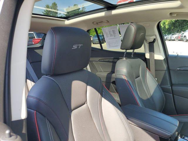 2023 Buick Envision Essence AWD