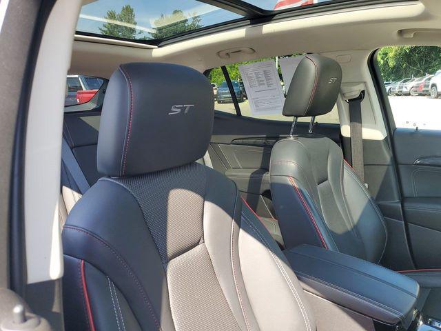 2023 Buick Envision Essence AWD