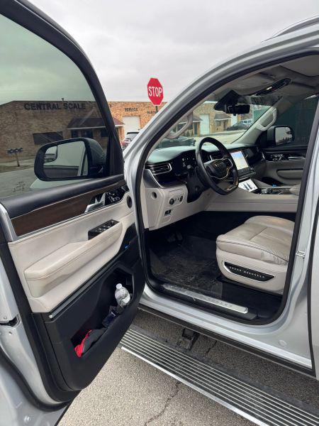 2022 Jeep Grand Wagoneer Series II 4x4