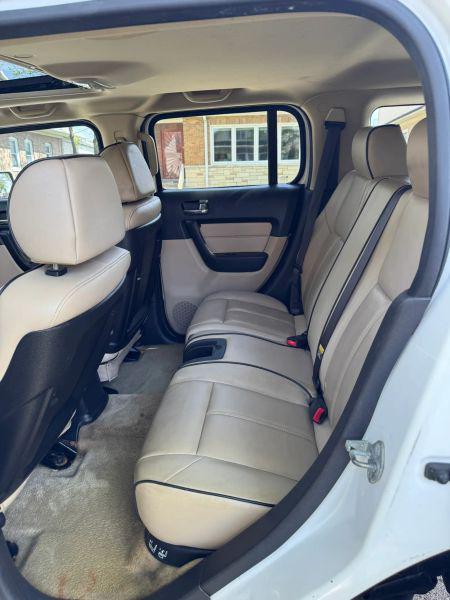 2006 HUMMER H3 Base