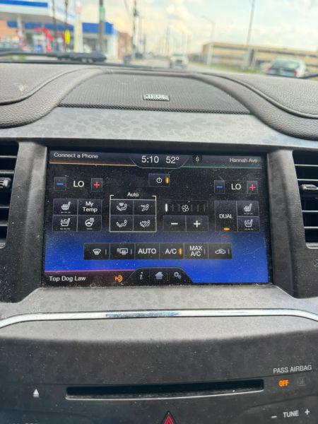 2014 Lincoln MKS Base