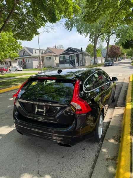 2015 Volvo V60 T5 Premier