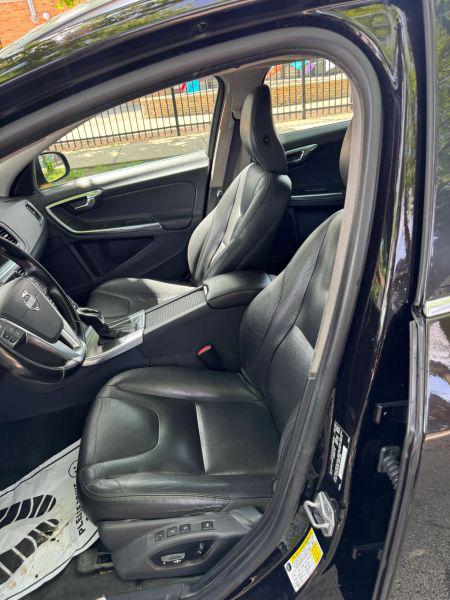 2015 Volvo V60 T5 Premier