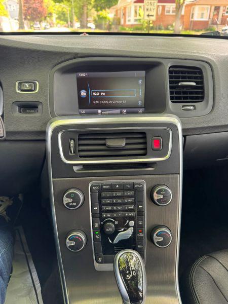 2015 Volvo V60 T5 Premier