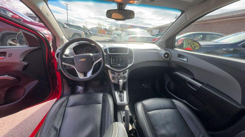 2019 Chevrolet Sonic Premier Auto
