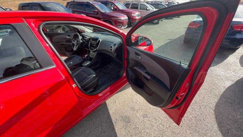 2019 Chevrolet Sonic Premier Auto