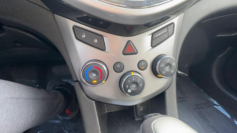 2019 Chevrolet Sonic Premier Auto