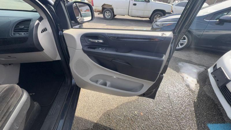 2013 Dodge Grand Caravan SXT
