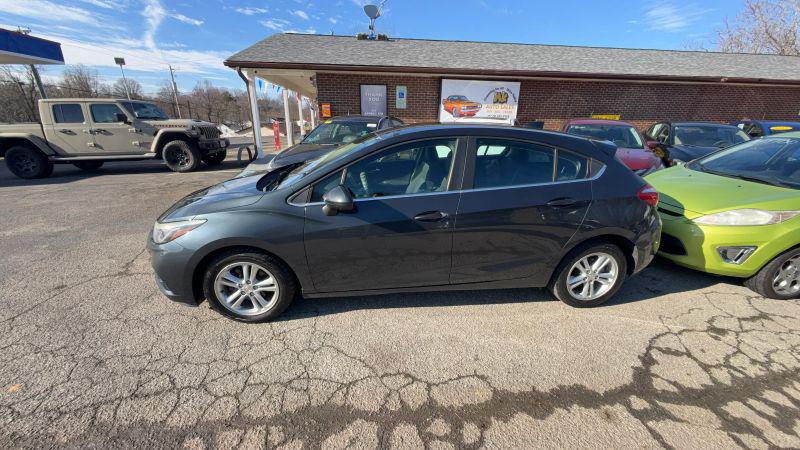 2018 Chevrolet Cruze LT Auto