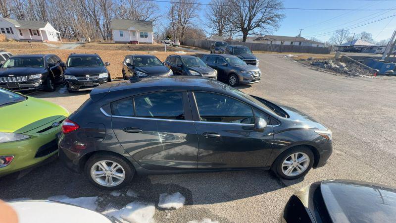 2018 Chevrolet Cruze LT Auto