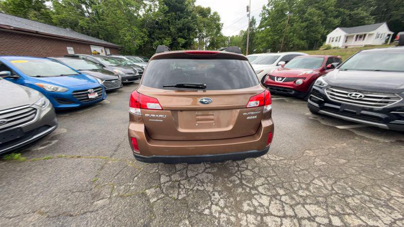 2011 Subaru Outback 2.5i Limited