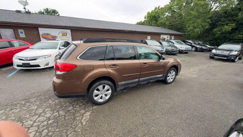 2011 Subaru Outback 2.5i Limited