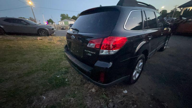 2013 Subaru Outback 2.5i Limited