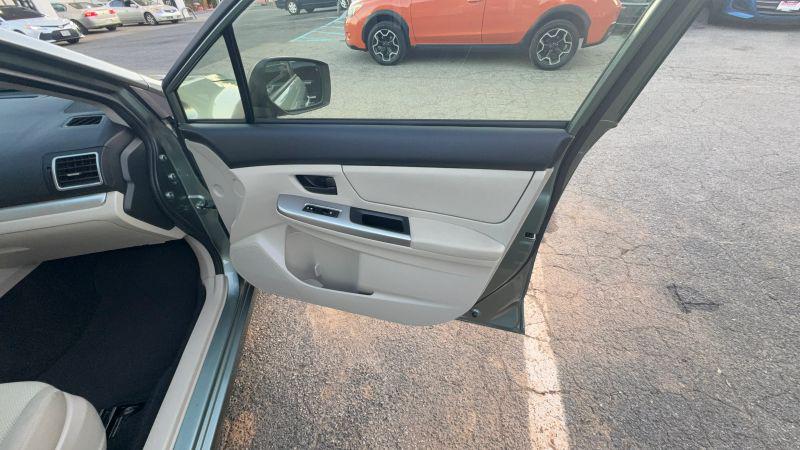 2016 Subaru Impreza 2.0i
