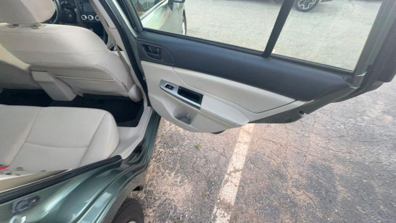 2016 Subaru Impreza 2.0i
