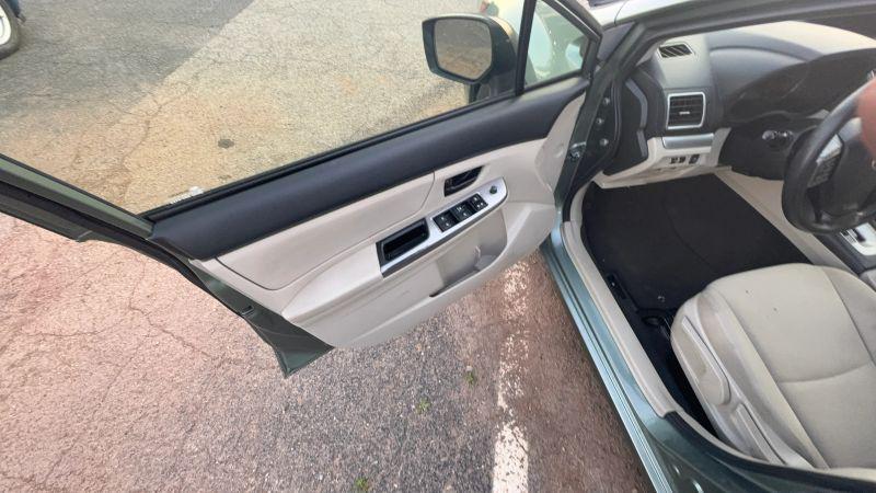 2016 Subaru Impreza 2.0i