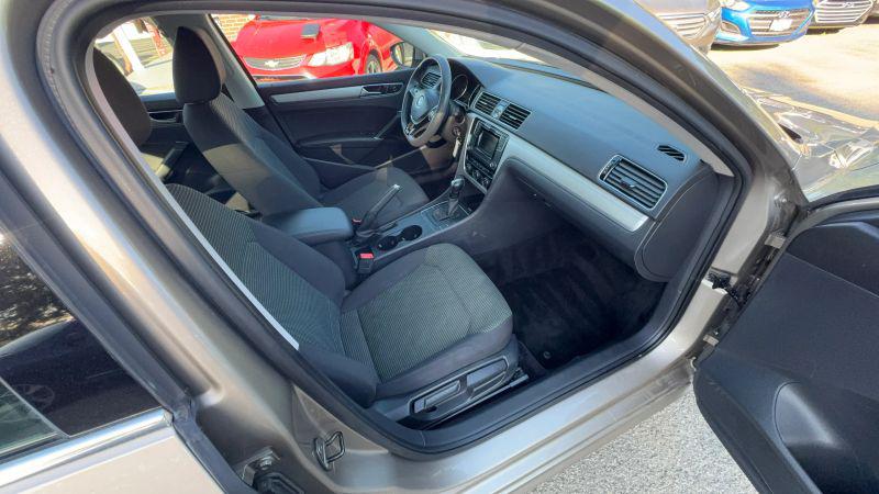 2016 Volkswagen Passat 1.8T S
