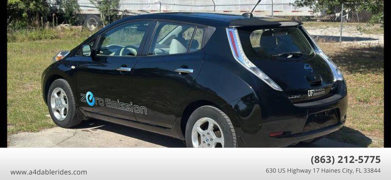 2011 Nissan LEAF SL